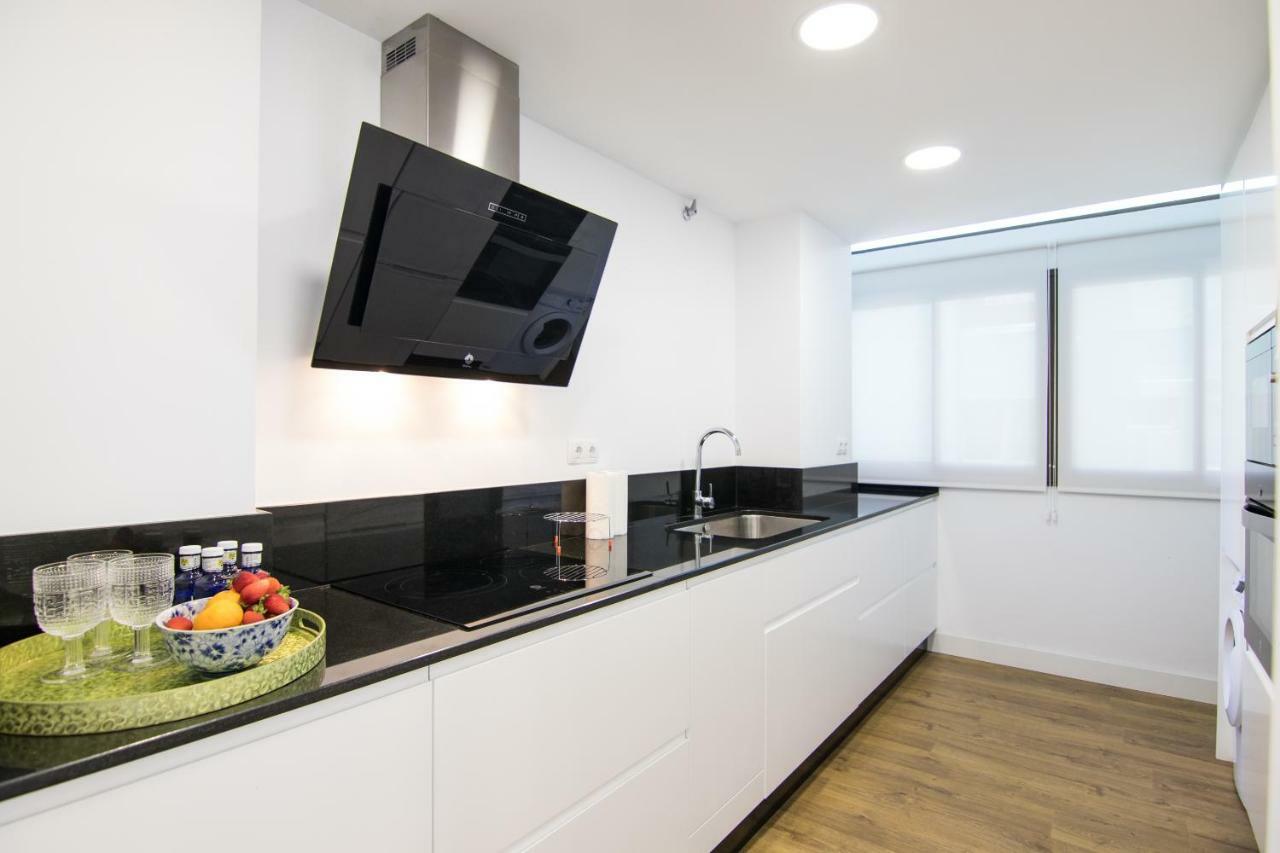 Homeforguest Stylish And Modern Apartment Overlooking Las Canteras Las Palmas de Gran Canaria Eksteriør bilde