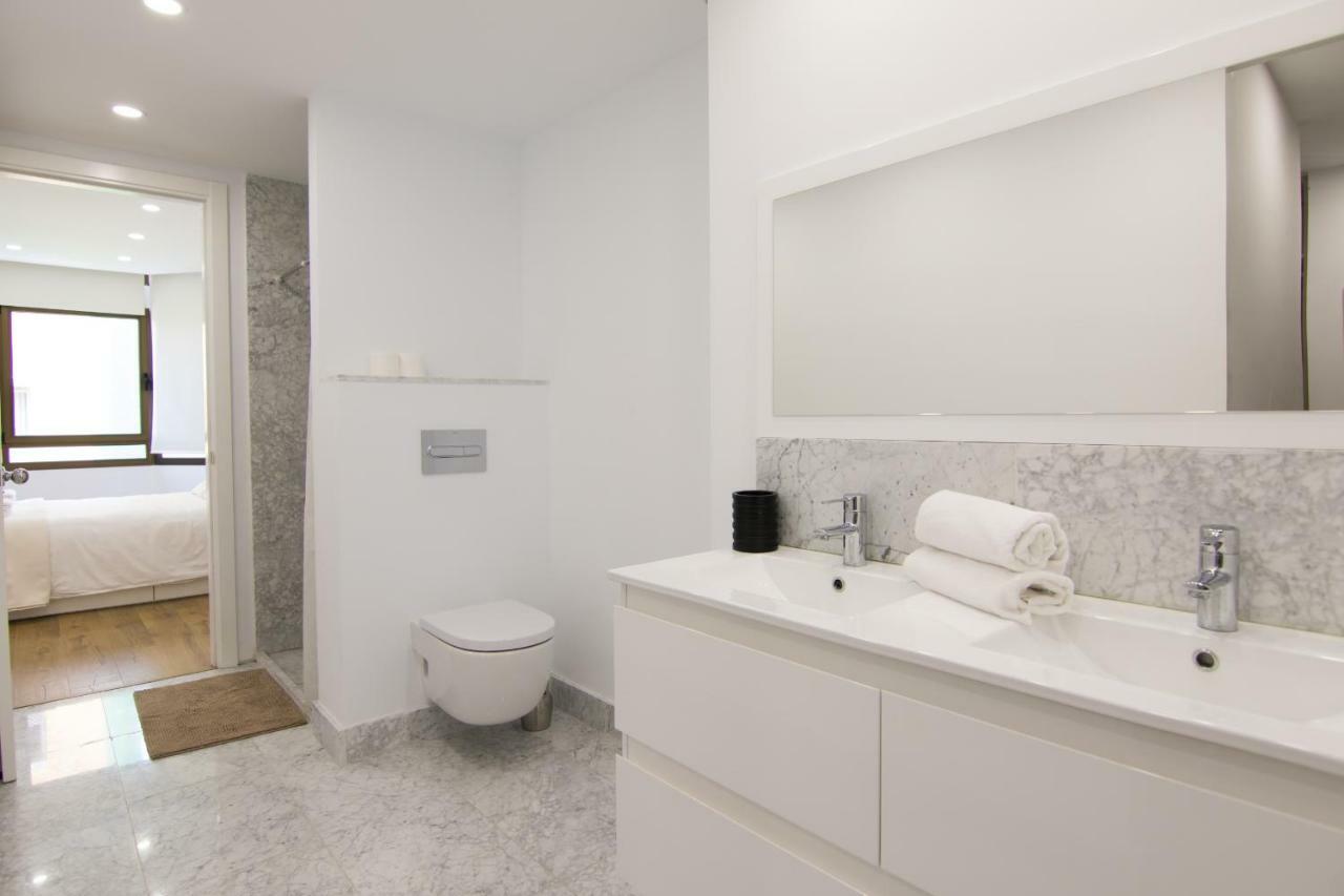 Homeforguest Stylish And Modern Apartment Overlooking Las Canteras Las Palmas de Gran Canaria Eksteriør bilde
