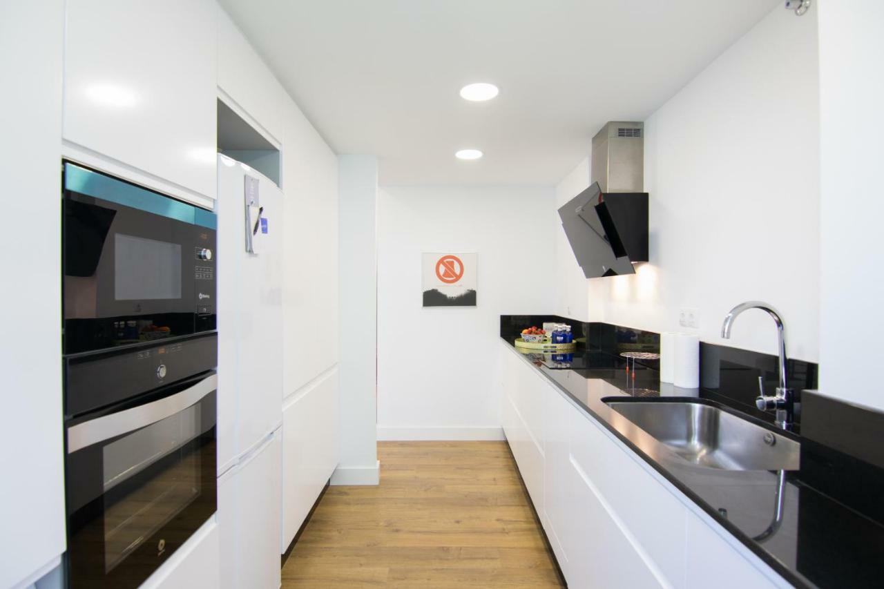 Homeforguest Stylish And Modern Apartment Overlooking Las Canteras Las Palmas de Gran Canaria Eksteriør bilde