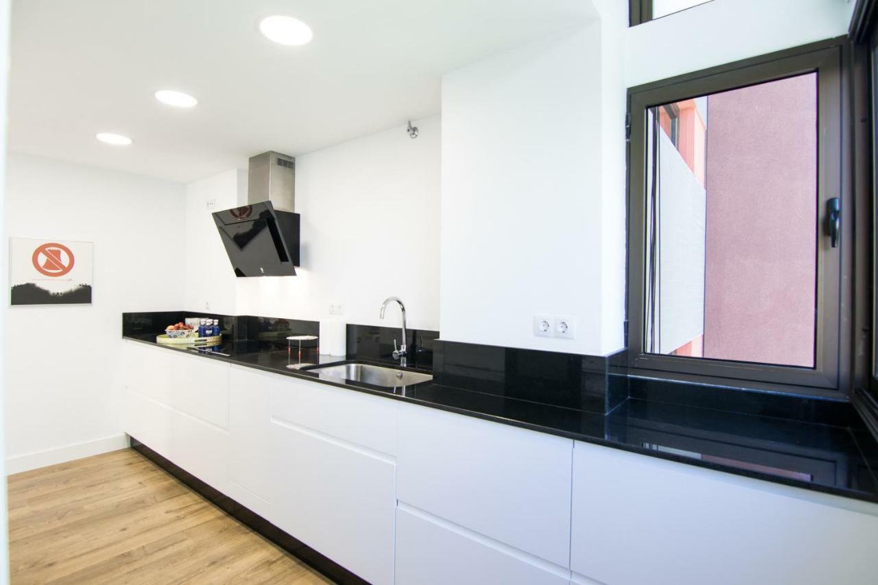 Homeforguest Stylish And Modern Apartment Overlooking Las Canteras Las Palmas de Gran Canaria Eksteriør bilde