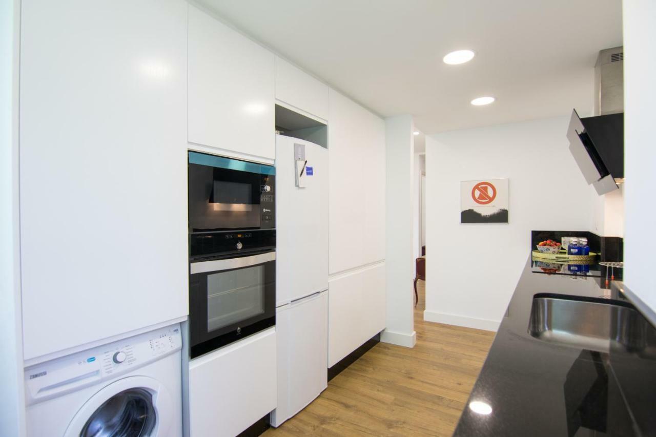 Homeforguest Stylish And Modern Apartment Overlooking Las Canteras Las Palmas de Gran Canaria Eksteriør bilde